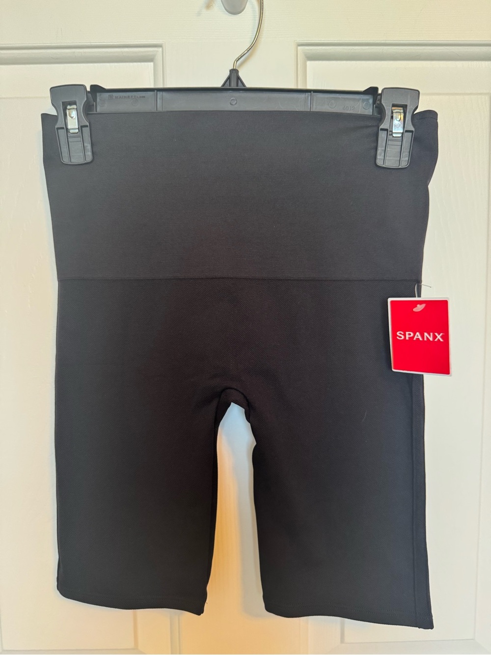 SPANX Women’s Seamless Black Shaping Shorts Black Size Large